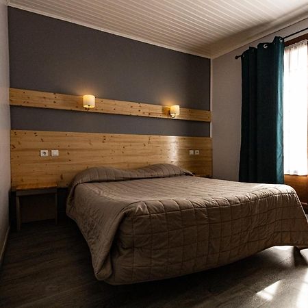 Hotel Le Coq D'Or Les Angles  Esterno foto